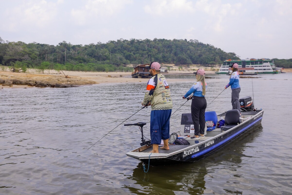 Manauscult reúne 900 atletas durante torneio de pesca esportiva do Manaus Adventure
