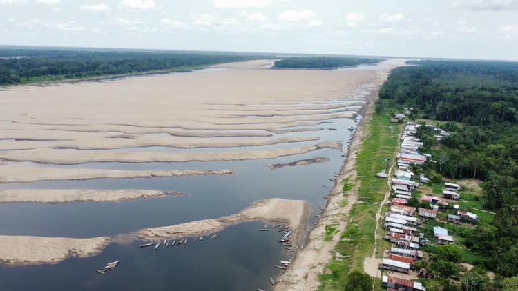 Amaturá decreta situação de emergência devido a seca do Rio Solimões