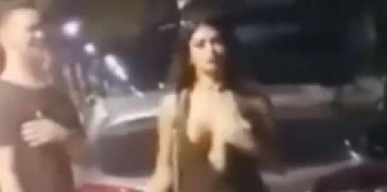 Desconfiada do marido, mulher segue carro do casal e o pega no flagra com travesti ‘passando a marcha’; veja vídeo