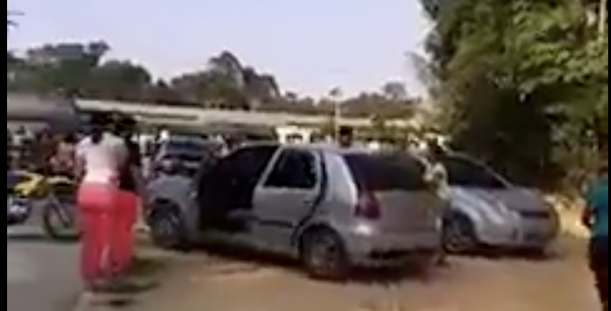Esposa vai visitar o ‘presente de Deus’ na cadeia e dá de cara com a amante dele; veja vídeo