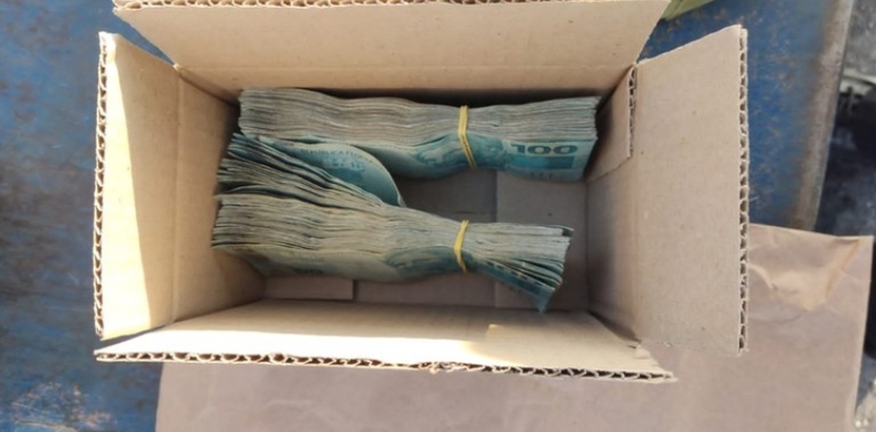 Quadrilha é presa pela PF com mais de R$ 78 mil que seriam usados na compra de votos no AM