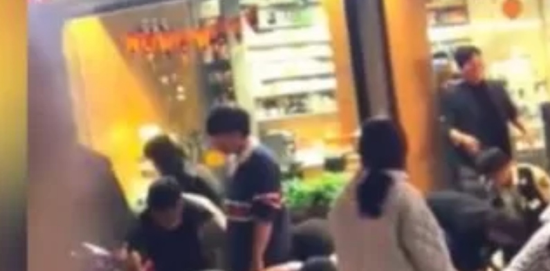 Mais de 50 morrem por parada cardíaca em festa de Halloween na Coreia do Sul; veja vídeo