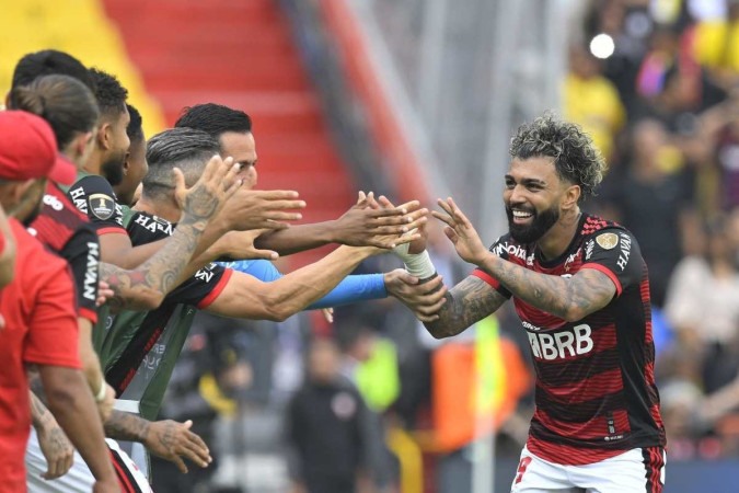 Vitória: Flamengo é tricampeão da Libertadores da América