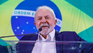 Lula vence o segundo turno e é 39˚presidente do Brasil