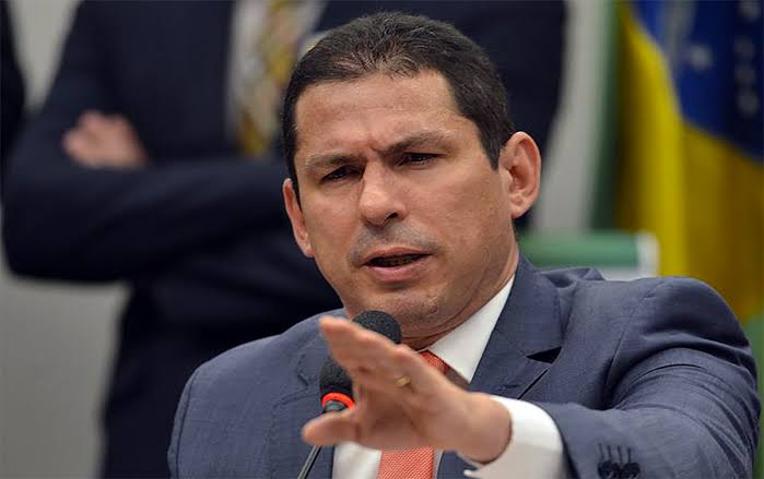 Marcelo Ramos é derrotado nas urnas e agora deverá ficar gritando “Fora Bolsonaro” no 2º turno