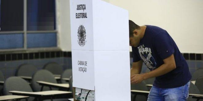 TSE oferece “cola eleitoral” para facilitar vida do eleitor; entenda