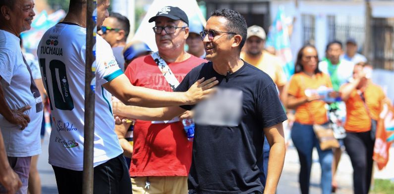 Com ‘Campanha do Amor’, Daniel Almeida encerra agenda de trabalho e reacende ânimo do eleitor