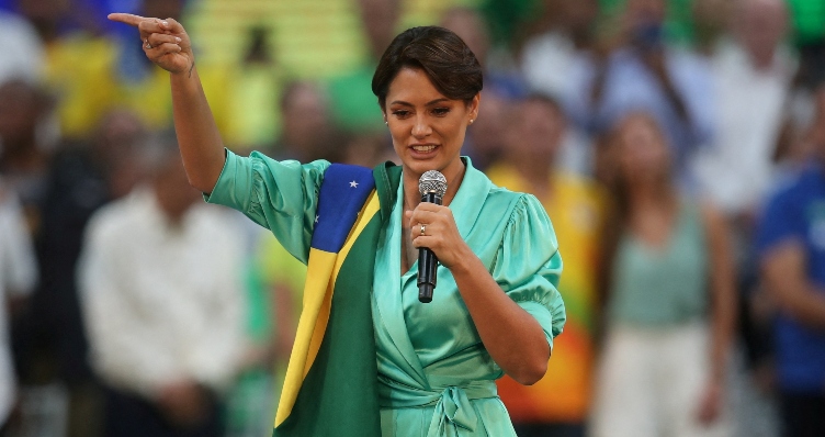 Michelle Bolsonaro estará nesta terça-feira (11) no Dulcila da Ponta Negra em grande evento com mulheres amazonenses