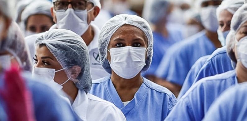 Senado aprova realocação de verba para piso da enfermagem