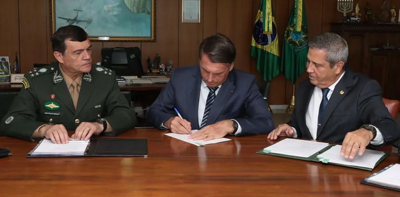 Ministério da Defesa prepara divulgação dos resultados de auditoria das urnas a Bolsonaro