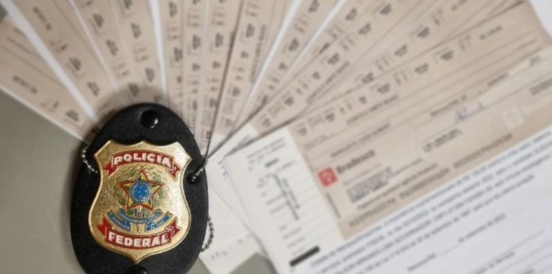 Ex-vereador de Apuí é flagrado pela PF com cheques e contratos suspeitos de candidato ao Governo do AM