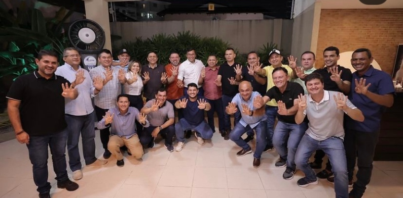 No dia do Prefeito, governador Wilson Lima celebra com gestores dos municípios do Amazonas