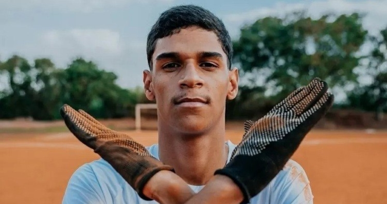 Luva de Pedreiro será o primeiro influencer brasileiro na Bola de Ouro; veja vídeo