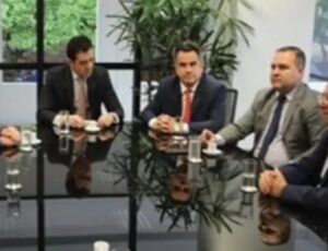 Ministro do TCU fala em transição "serena e tranquila" após reunião com Ciro Nogueira e Paulo Guedes