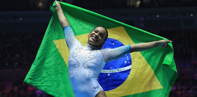 Histórico: Rebeca Andrade conquista ouro e se consagra como a melhor ginasta do mundo