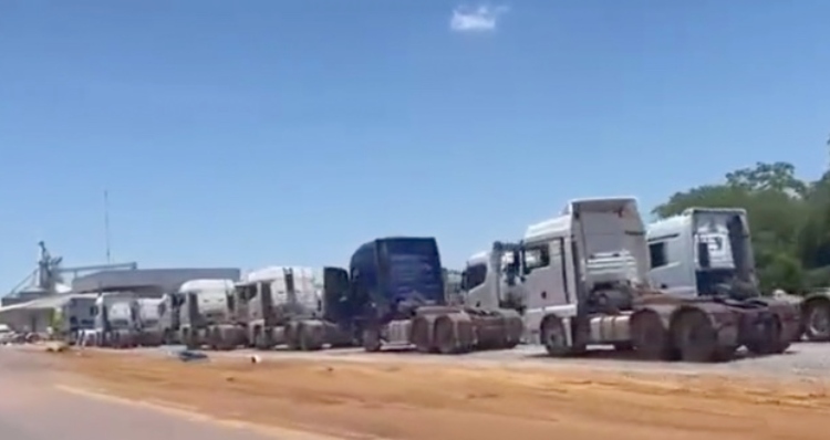 Manifestações: caminhoneiros seguem em direção a Brasília para Paralisação Geral; veja vídeo