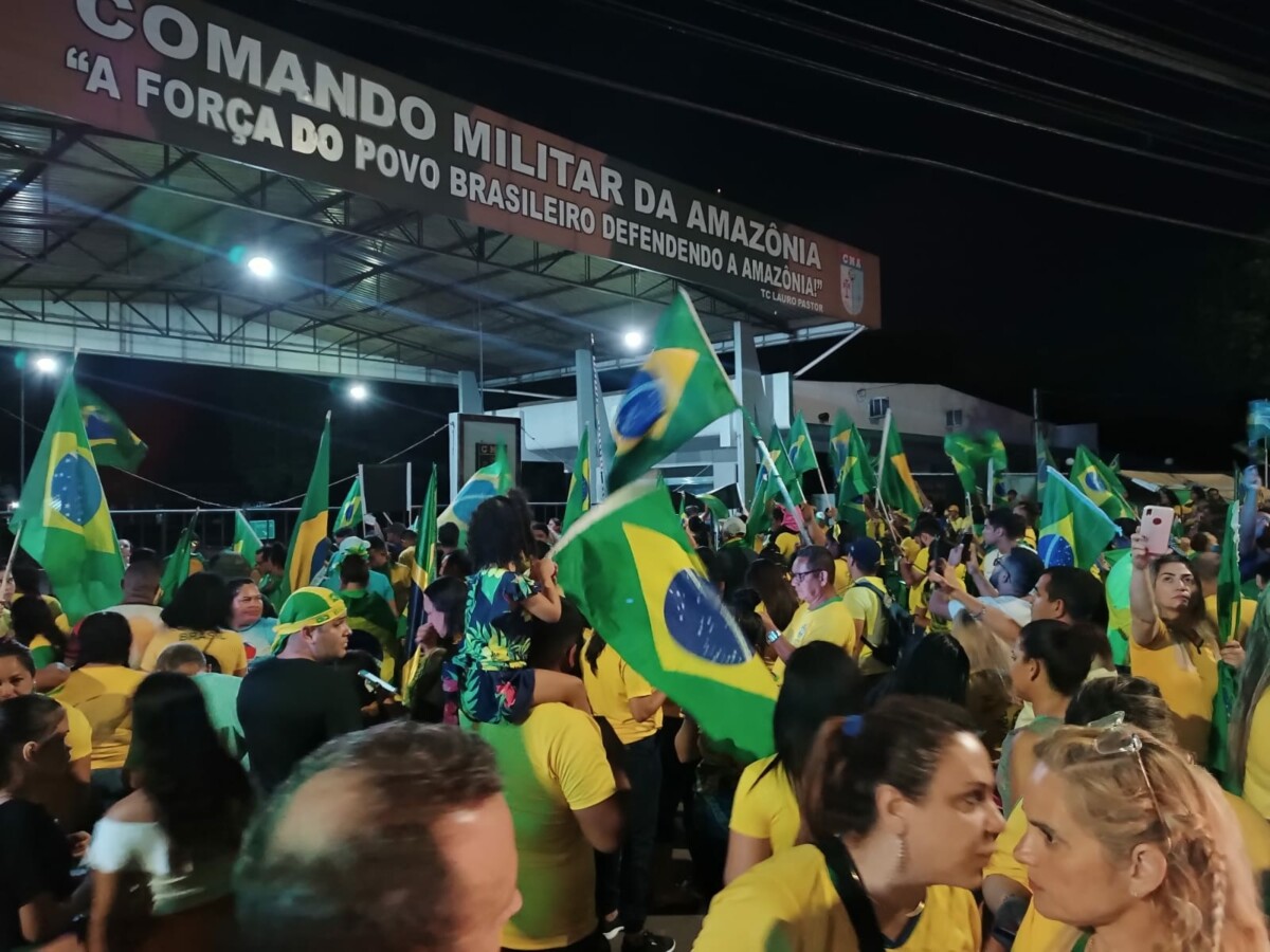 Com resultado da auditoria argentina, manifestantes de Manaus cobram respostas do TSE