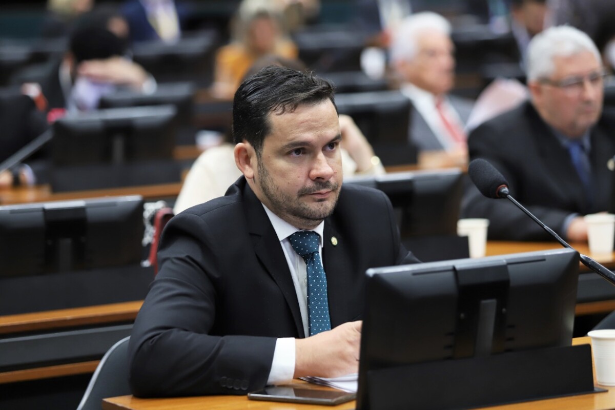 Projeto que institui o Programa de Apoio à Aquisição de Habitação para Profissionais da Segurança Privada é aprovado na Câmara dos Deputados