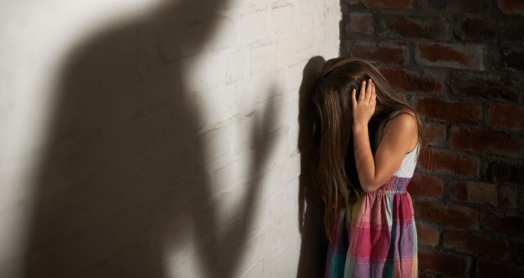 Câmara aprova projeto de lei que torna pedofilia crime hediondo