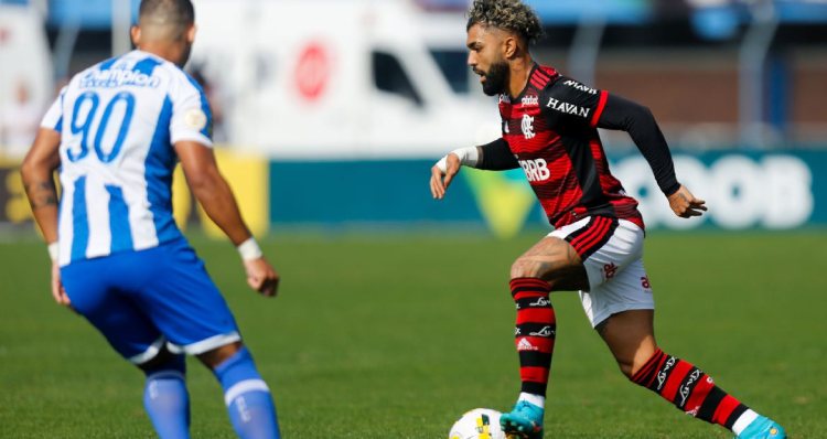 Em clima de despedida, Flamengo recebe Avaí no seu último jogo da temporada