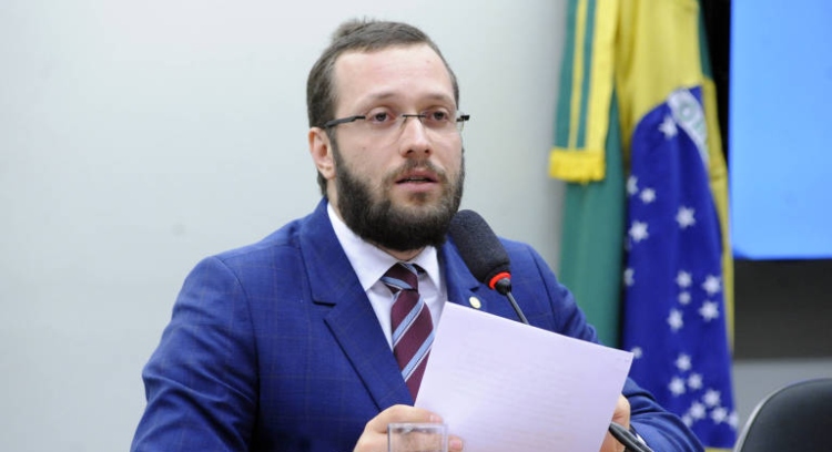 Deputado Filipe Barros diz ao TSE que relatório do PL já tem dados do 1º turno