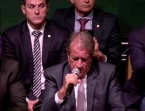 Urgente: Presidente do PL convoca nova coletiva de imprensa sobre anomalia nas urnas; veja vídeo