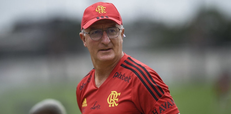 Dorival Júnior deixa o comando técnico do Flamengo após duro ‘golpe’ da diretoria; veja vídeo
