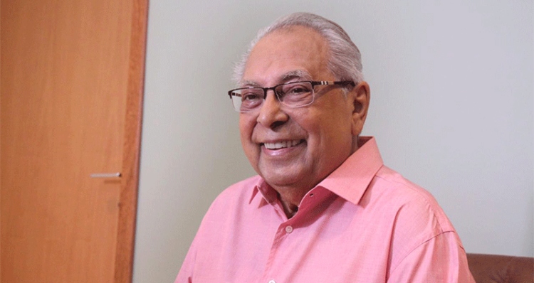 Amazonino Mendes apresenta melhora e deixa UTI em São Paulo