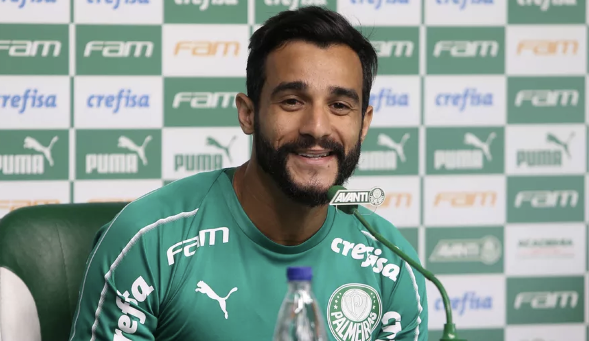Ex-Palmeiras entra na mira de clube multibilionário e pode virar rival em 2023