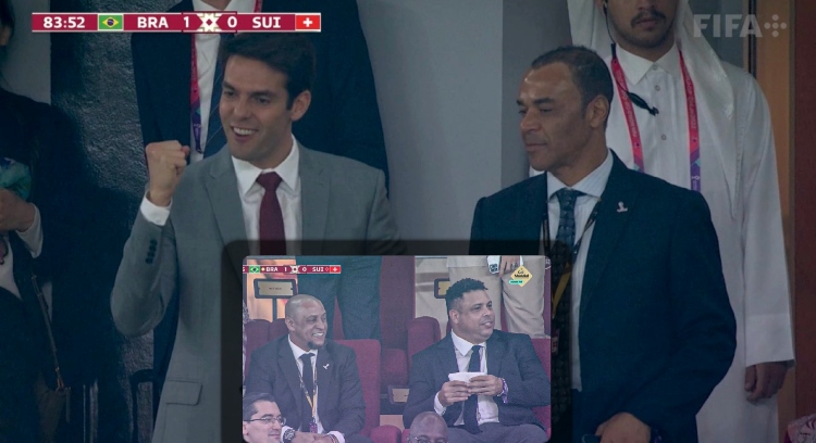 Kaká, Cafú, Ronaldo e Roberto Carlos comemoram o gol da vitória do Brasil contra Suíça