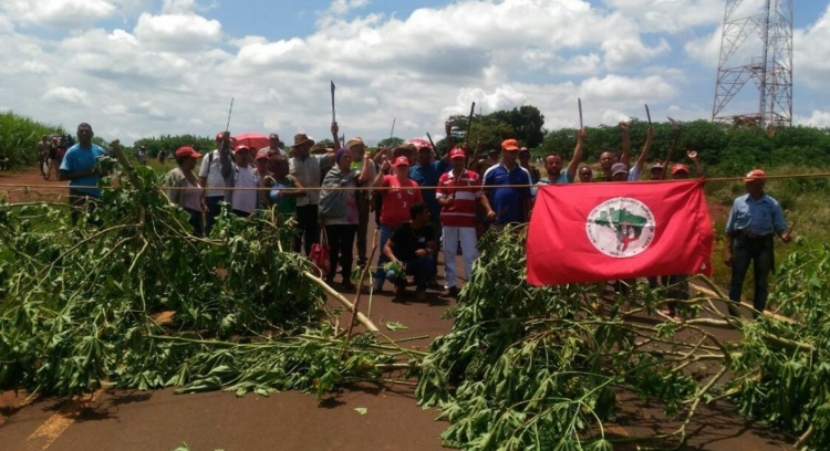 GRAVE: Invasões do MST explodem ao redor do Brasil e devastam negócios de famílias produtores de alimentos