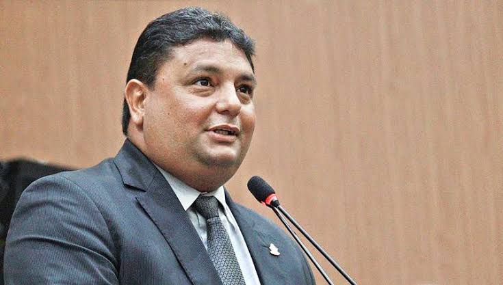 Consolidando favoritismo, Caio André recebe apoio do Patriotas na disputa pela presidência da CMM