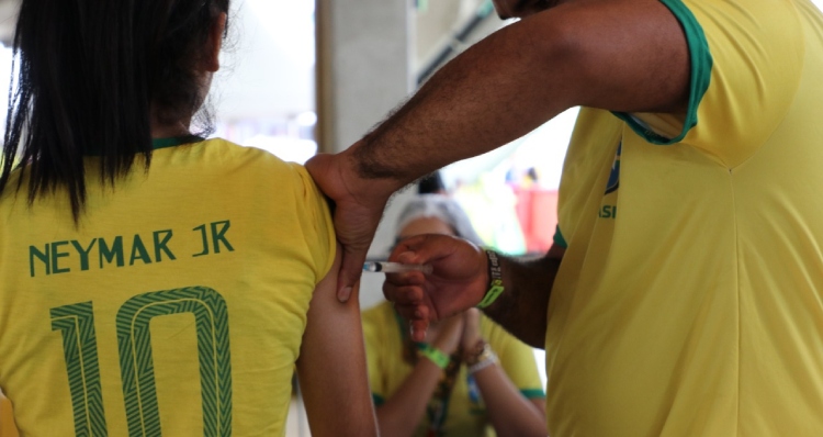 Amazonas registra 24 novos casos de Covid-19 e governo continua campanha vacinação