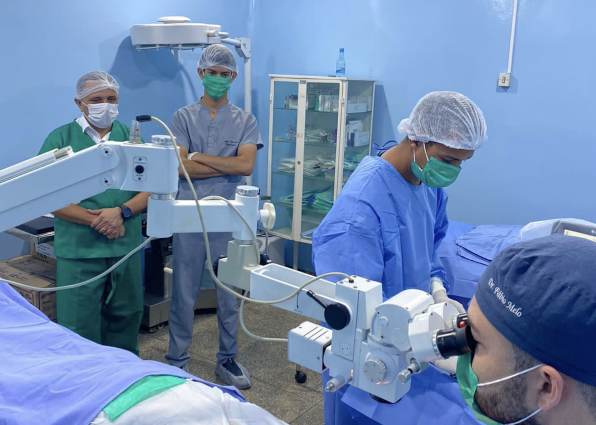 70 moradores de Rio Preto da Eva são contemplados com cirurgia de catarata
