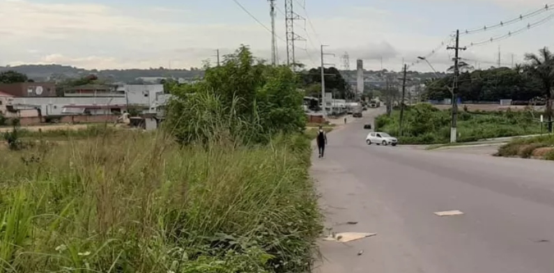 Homem amarrado e com marcas de t1ros é encontrado nas margens da rodovia AM-010