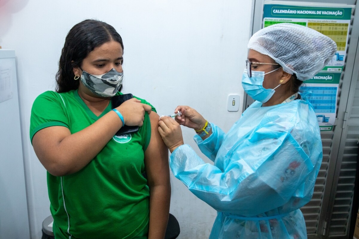 Dez unidades de saúde garantem vacinação contra a Covid-19 neste sábado (10)