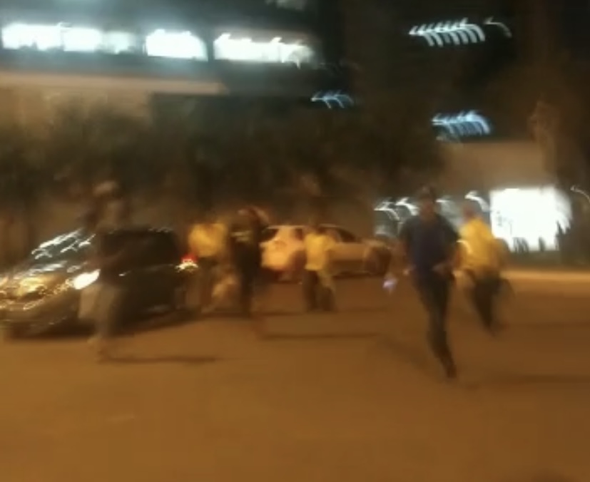 Urgente: manifestantes em protesto são recebidos com bombas e tiros em Brasília; veja vídeos