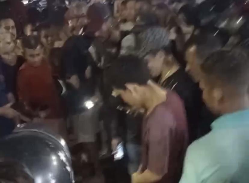 “Audiência pública da ZL”: assaltante leva uma ‘peia’ após tocar o terror no Jorge Teixeira; veja vídeos