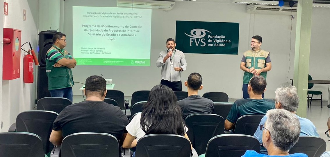 Visa Manaus apresenta palestra sobre boas práticas sanitárias a comerciantes de açaí