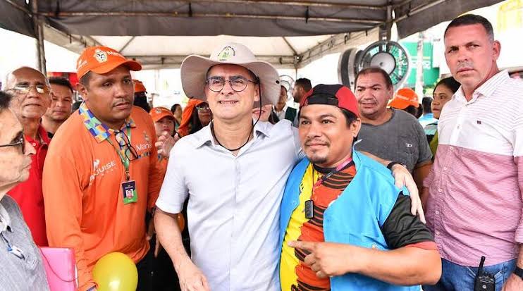 Com orçamento de R$ 8,5 bilhões prefeito David Almeida prioriza serviços essenciais e infraestrutura