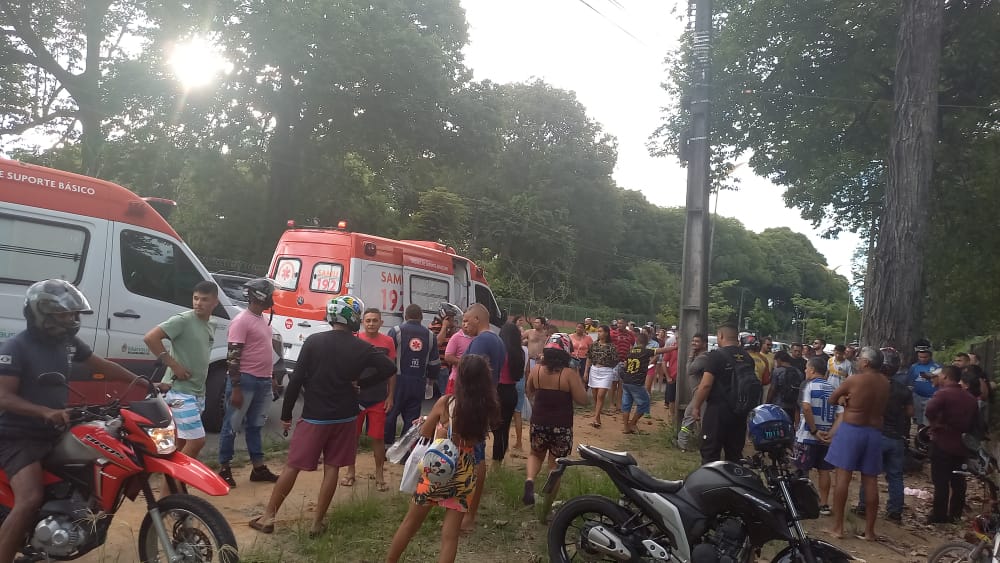 Urgente: casal sofre acidente de moto e homem m0rre na hora, em Manaus