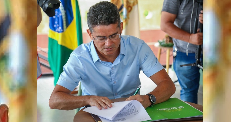 Com contas aprovadas pelo TCE-AM, prefeito David Almeida destaca economia de R$ 690 milhões para Manaus