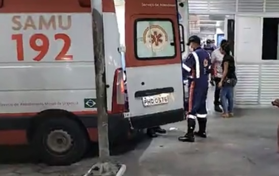 Urgente: jovem m0rre na porta do Platão Araújo após ser crivado de bal4s em Manaus