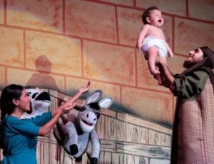 Espetáculo 'Um Sonho de Natal' faz últimas apresentações hoje (25) em Manaus
