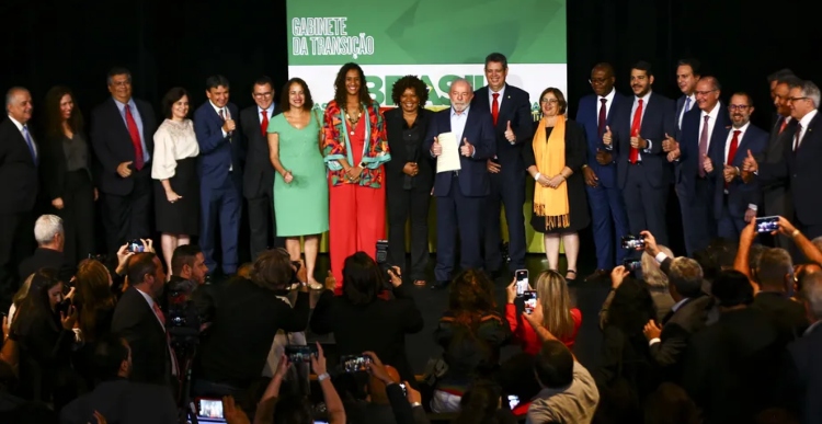 “Mídia arrependida”: editorial do Estadão diz que escolhas de ministros de Lula foi “absolutamente decepcionante”