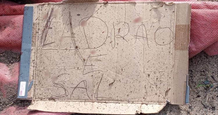 Corp0 é encontrado no ramal do Brasileirinho ao lado de bilhete: “l4drão é sal”; veja