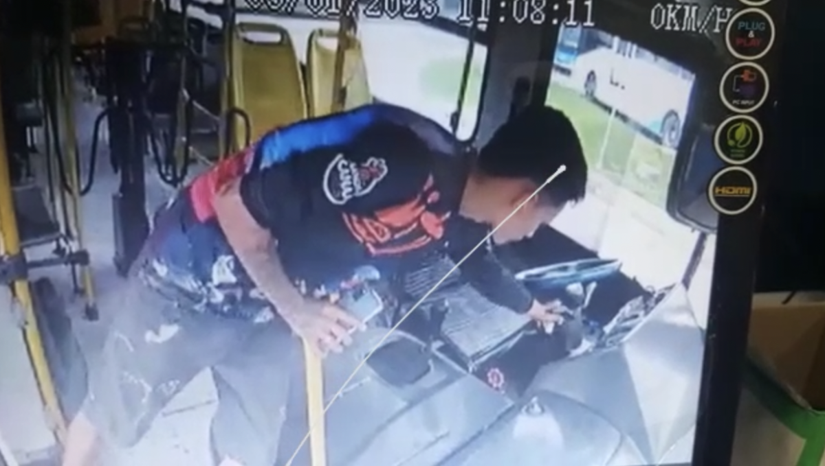 Bandid0 não dispensa nem chave de ônibus em Manaus, denuncie; veja vídeo