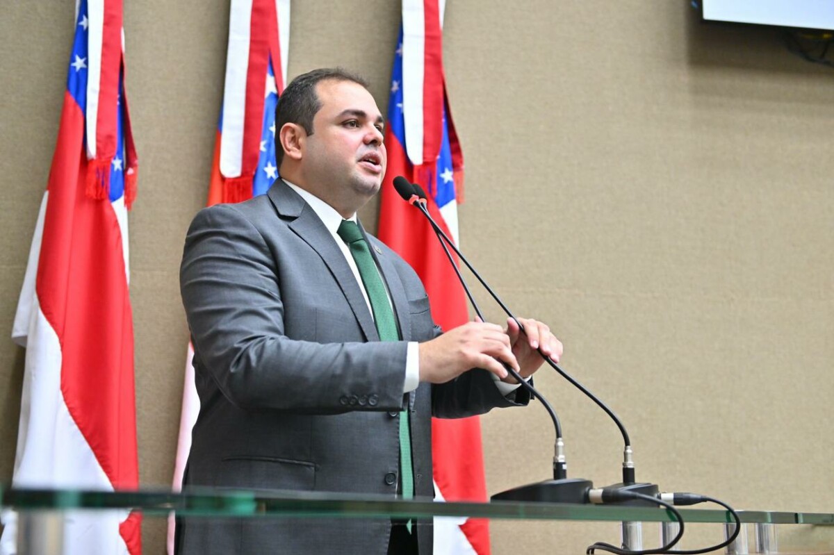Deputado Roberto Cidade destinou R$ 9,5 milhões para a educação do Amazonas em seu primeiro mandato