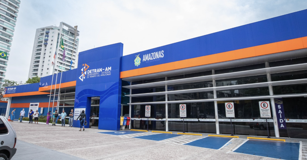 Detran-AM começa a receber selecionados no projeto ‘CNH Social’ para a entrega de documentação