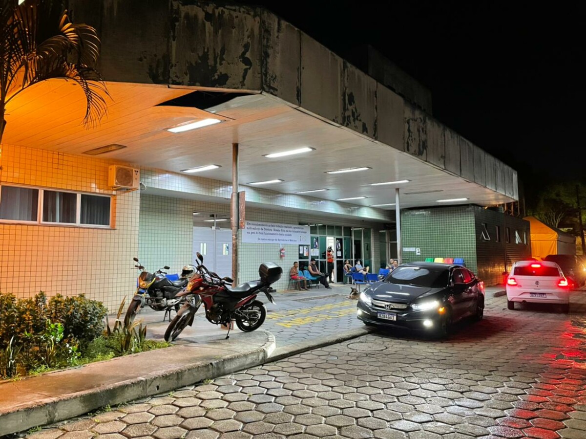 Urgente: casal é baleado durante tirotei0 entre facções no bairro Redenção